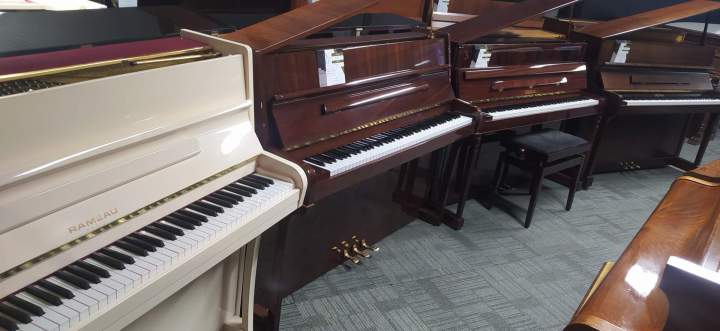 Faites l’acquisition d’un piano reconditionné, ajusté et préparé avec minutie !