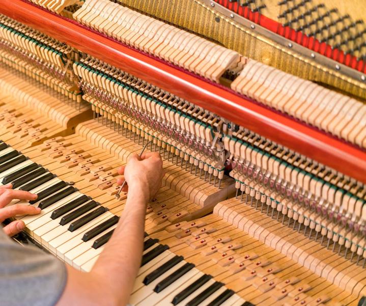 Accordeur de piano, Sarzeau