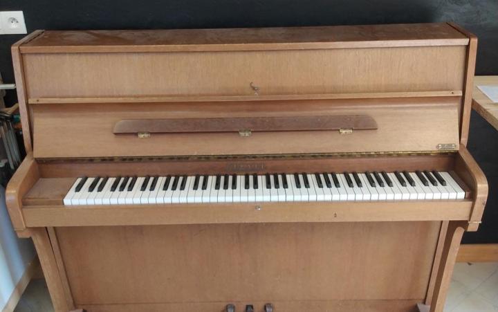 Mise en location de piano La Roche-Bernard
