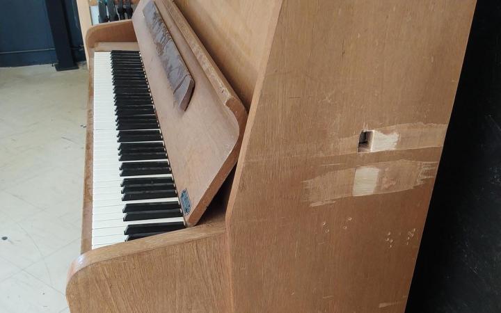 Vente de piano d'occasion La Roche-Bernard